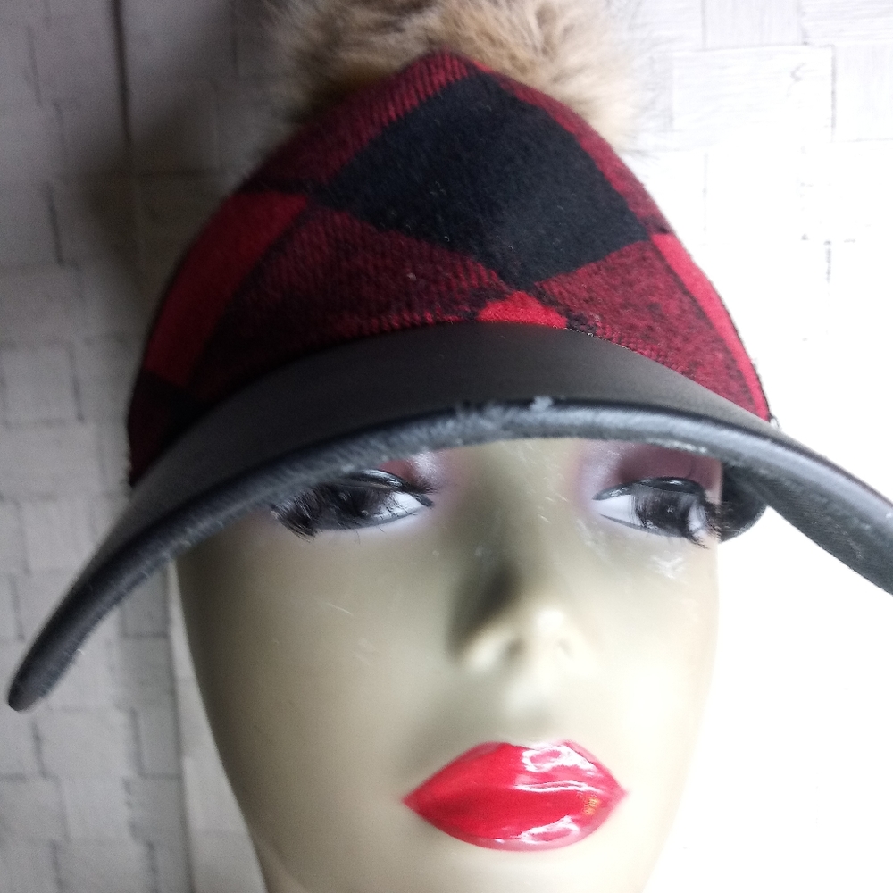 Hat - Picture 4 of 8